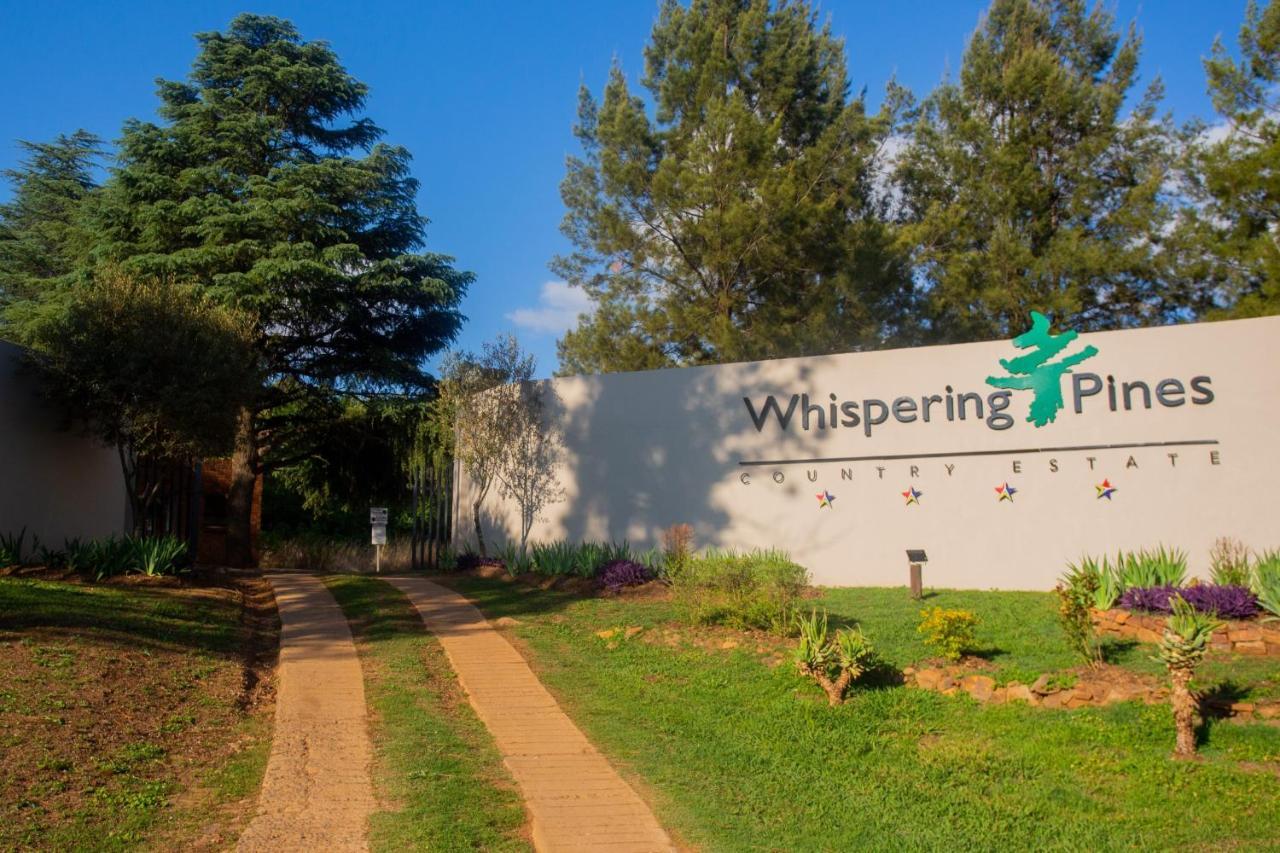 Whispering Pines Country Estate Villa Magaliesburg Exteriör bild