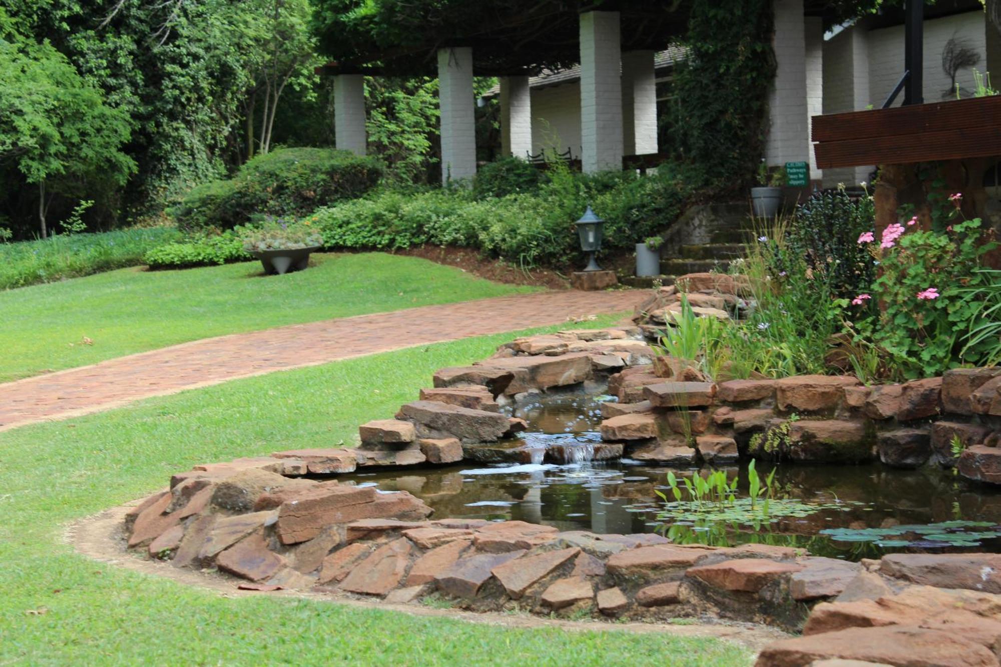 Whispering Pines Country Estate Villa Magaliesburg Exteriör bild